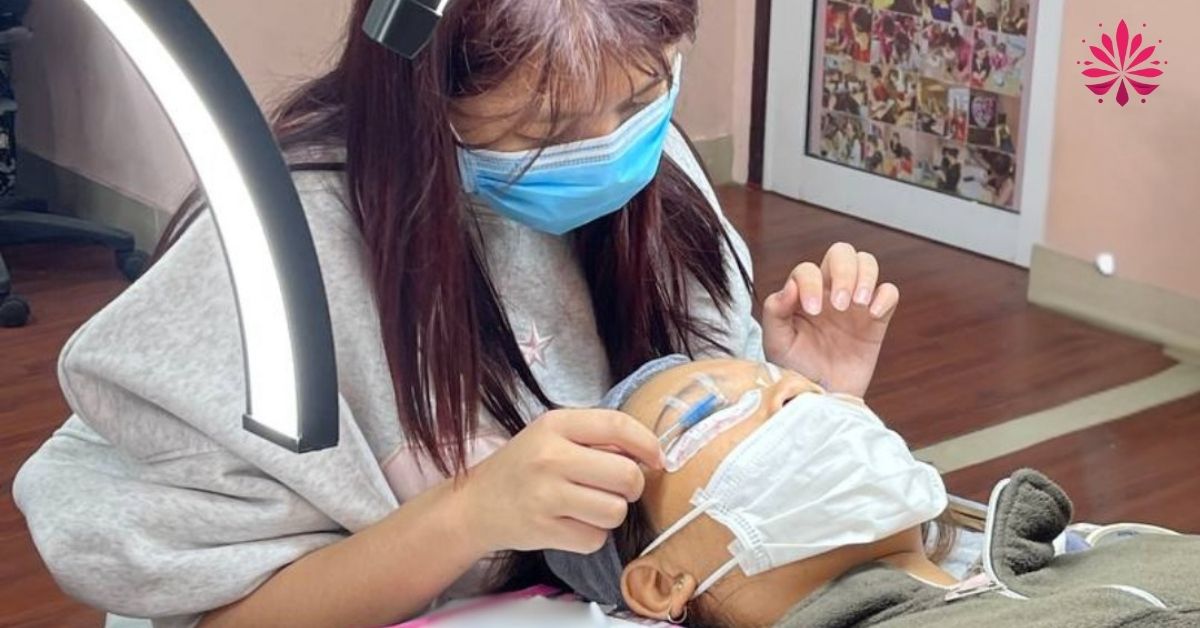 Anh chị em nên tham gia lớp học thử tại trung tâm trước khi chính thức ghi danh